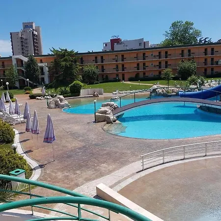 Trakia Plaza Апартамент Lägenhet Slăntjev Brjag